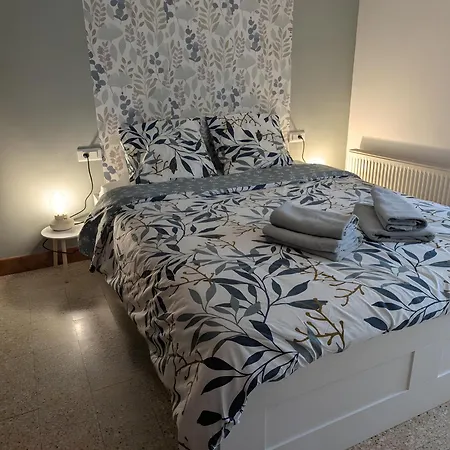 De La Marquaterie Casa rural Bourbon-lʼArchambault