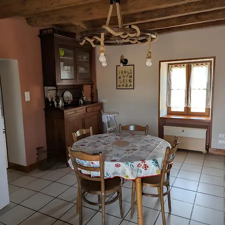 Casa rural De La Marquaterie Bourbon-lʼArchambault